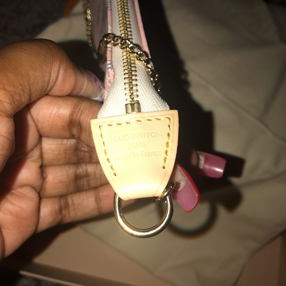 SOLD Limited edition Tahitian Pochette authentic - Picture 3 of 4